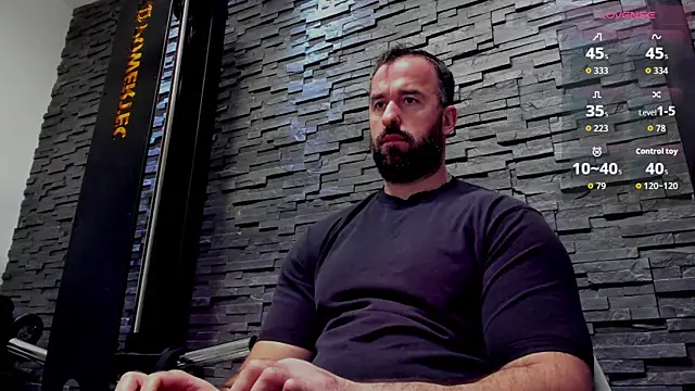 Snapshot of David_Big_Daddy chatting on 12/22/25, 09:04 David Big Daddy online show from 12/22/25, 09:04