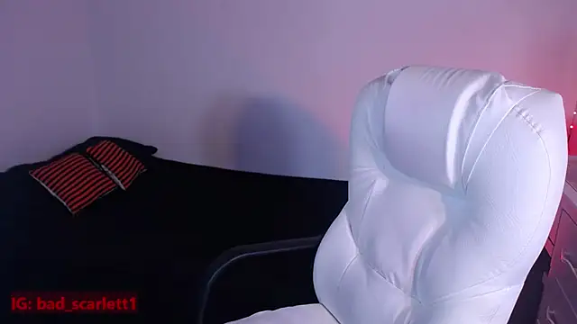 bad scarlett1 online show from 11/07/25, 10:13