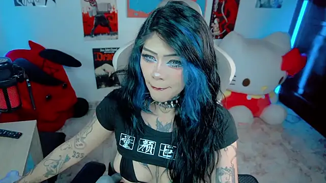 Deadly Doll online show from 04/26/26, 07:33