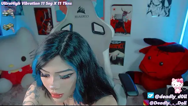 Snapshot of Deadly_Doll chatting on 02/11/26, 09:36 Deadly Doll online show from 02/11/26, 09:36