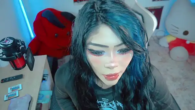 Deadly Doll online show from 06/12/26, 10:40