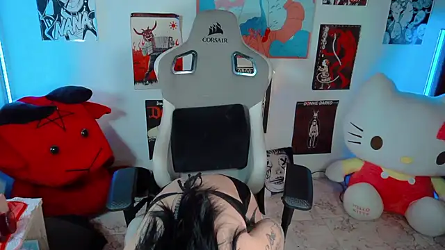 Deadly Doll online show from 12/04/25, 09:36