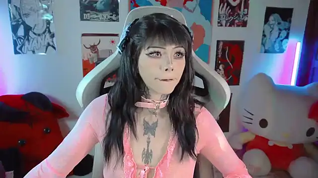 Deadly Doll online show from 09/14/25, 10:32