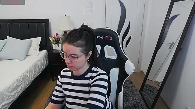 AmyPure  online show from 03/30/26, 06:26