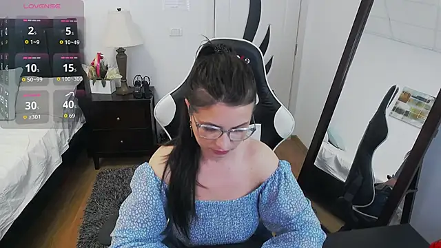 AmyPure  online show from 04/15/26, 06:52