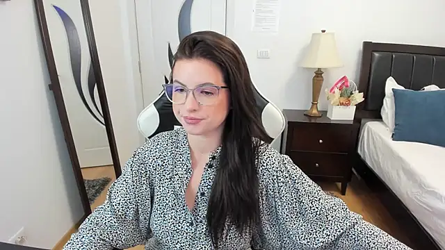 AmyPure  online show from 05/07/26, 04:39