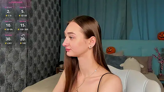 Kelly Powell online show from 10/22/25, 09:31