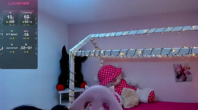 Snapshot of SALMA_G chatting on 01/12/25, 04:50 SALMA G online show from 01/12/25, 04:50