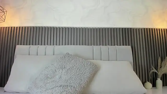 SHANONCLARK online show from 11/15/25, 06:12