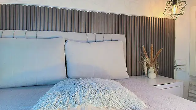 SHANONCLARK online show from 03/17/26, 07:39