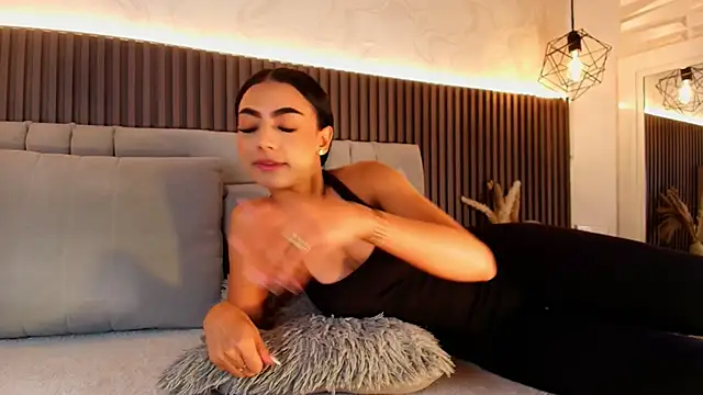 Snapshot of SHANONCLARK chatting on 01/05/26, 07:17 SHANONCLARK online show from 01/05/26, 07:17