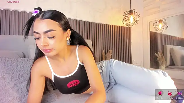 SHANONCLARK online show from 11/22/25, 06:07