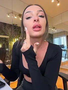 MileySin1111 online show from 12/02/25, 12:07