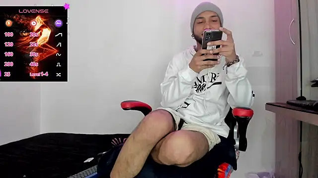 Aron Baylor online show from 11/16/25, 09:36