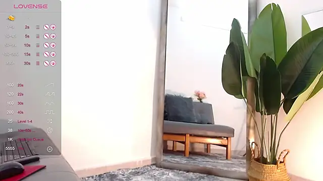 marthina thompsson online show from 02/20/25, 04:25