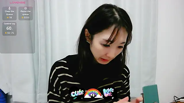 Love me Eri  online show from 10/22/25, 12:04