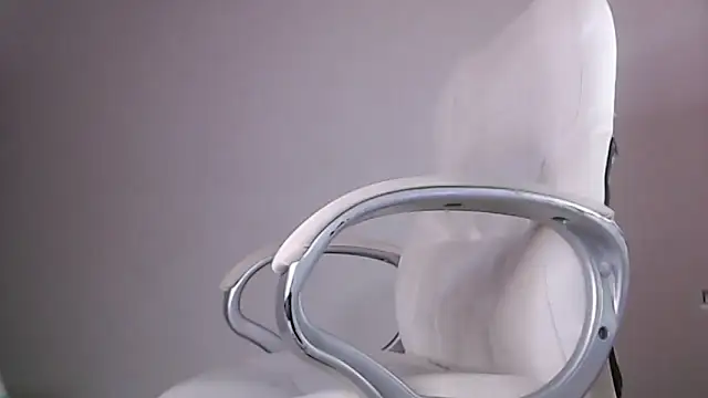 taylor cruz online show from 11/04/25, 12:14