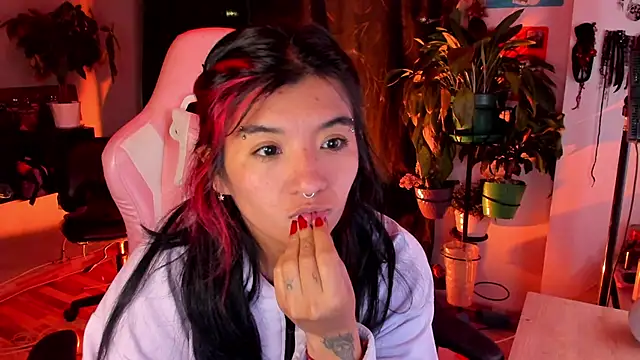 annie walker6 online show from 02/07/26, 03:36