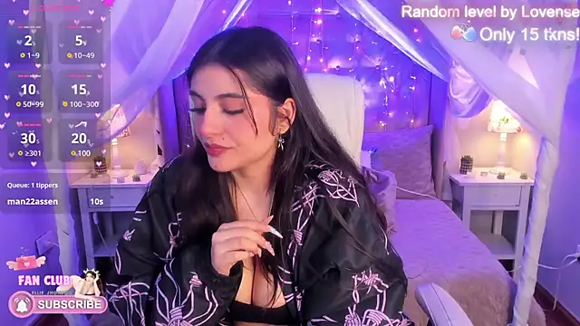 Snapshot of Ellie_Jhonson__ chatting on 02/23/25, 02:46 Ellie Jhonson   online show from 02/23/25, 02:46