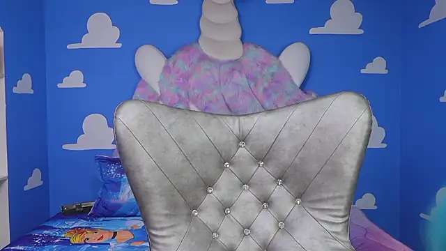 miss canndy online show from 03/10/26, 06:45