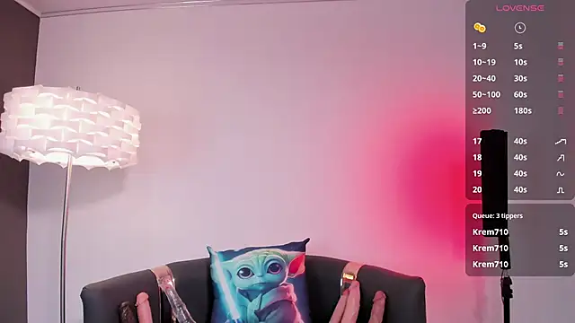 Snapshot of miss_canndy chatting on 01/03/25, 06:03 miss canndy online show from 01/03/25, 06:03