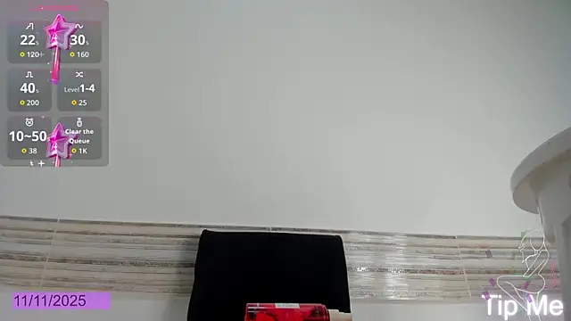 Kimberly House online show from 11/11/25, 09:31