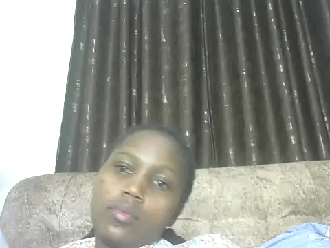 Snapshot of AurelAda chatting on 09/09/25, 10:19 AurelAda online show from 09/09/25, 10:19