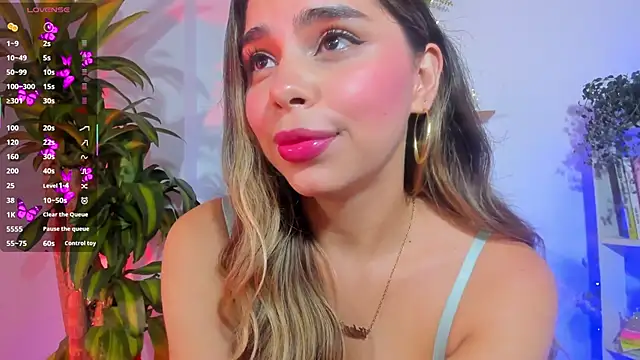 crisbell lopez online show from 05/15/26, 02:09