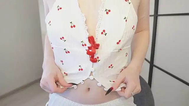 FiaMoor online show from 11/20/25, 11:55