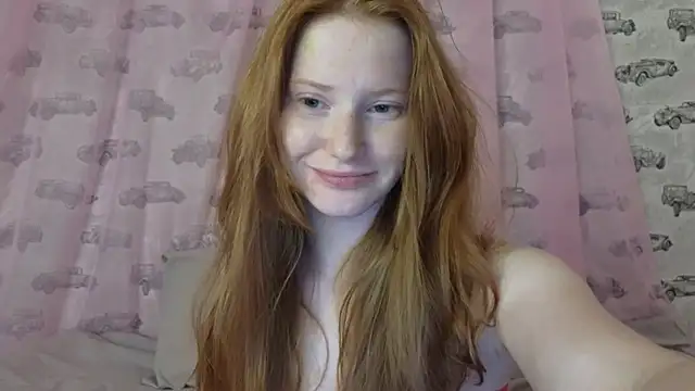 Snapshot of FiaMoor chatting on 07/29/26, 11:15 FiaMoor online show from 07/29/26, 11:15