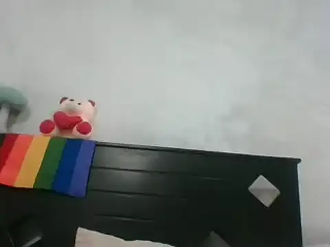 Snapshot of EdenJupiter chatting on 10/15/25, 06:11 EdenJupiter online show from 10/15/25, 06:11