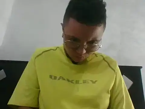 Snapshot of EdenJupiter chatting on 03/15/25, 01:19 EdenJupiter online show from 03/15/25, 01:19