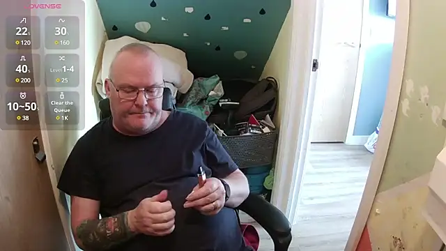 FriendlyDave online show from 03/20/25, 01:59