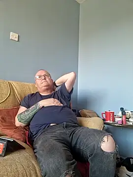 FriendlyDave online show from 03/16/25, 04:01