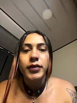 Snapshot of jesica__simpson chatting on 09/22/25, 03:56 jesica simpson online show from 09/22/25, 03:56