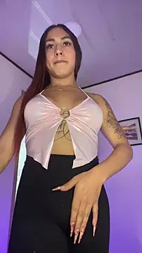 jesica  simpson online show from 11/07/25, 01:15