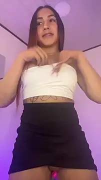 jesica  simpson online show from 11/13/25, 01:04