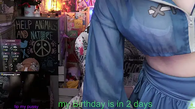 ShiroiFubuki online show from 02/18/25, 08:36