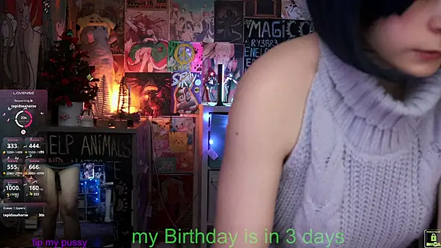 ShiroiFubuki online show from 02/17/25, 07:23