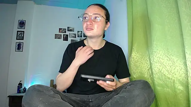 monkeywillwhite online show from 11/28/25, 02:01