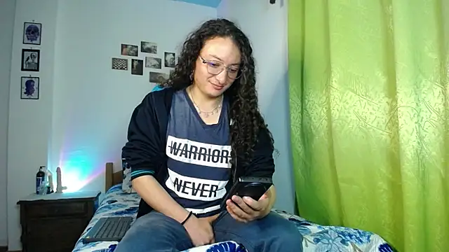 monkeywillwhite online show from 11/04/25, 02:04