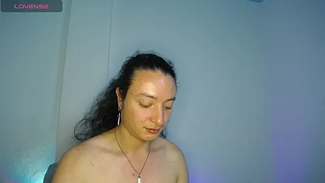Snapshot of monkeywillwhite chatting on 12/05/24, 11:56 monkeywillwhite online show from 12/05/24, 11:56