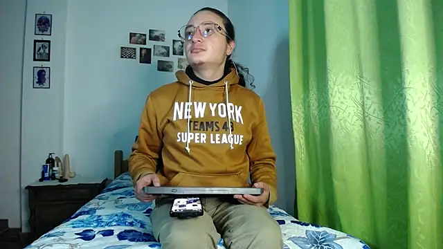 monkeywillwhite online show from 11/14/25, 05:11