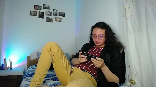 monkeywillwhite online show from 03/11/26, 02:27