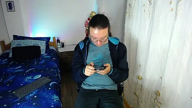 monkeywillwhite online show from 12/19/25, 03:32