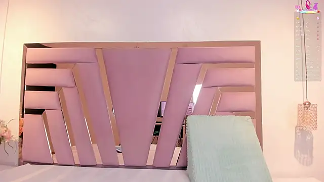 Jiggly   online show from 11/09/25, 09:08