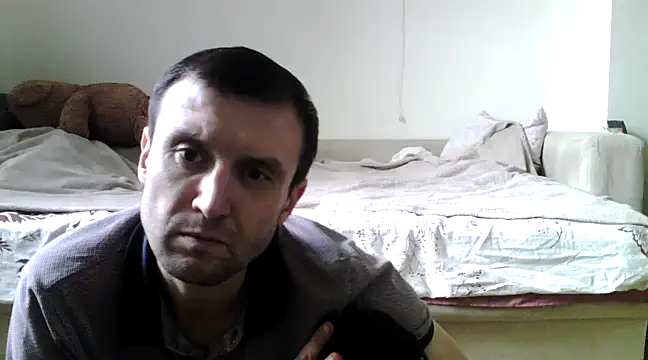 Snapshot of FlashBack12 chatting on 01/14/25, 11:31 FlashBack12 online show from 01/14/25, 11:31