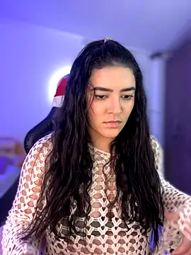 Lia flowers online show from 12/01/25, 01:39