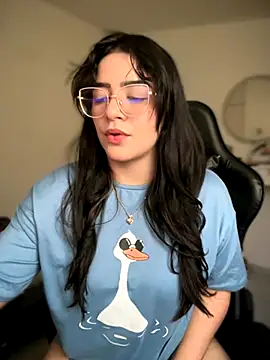 Lia flowers online show from 10/26/25, 08:20