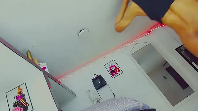 candy kendall online show from 11/05/25, 10:07